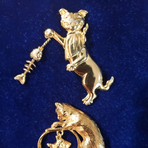 Two Cutie Kitty Brooches, Avon And JLC - Picture 11 of 13